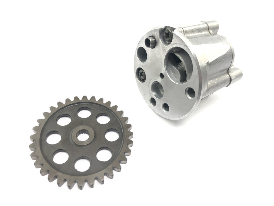 Yamaha XJR 1300 RP02 [1999] - Oil pump gear pump wheel drive gear oil pump