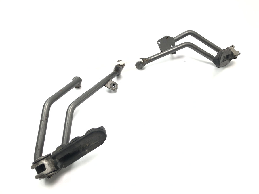 Husqvarna TE 610 E Dual H7 [1999] - Pillion footrest bracket left and right
