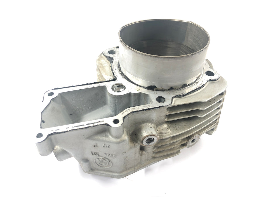 BMW R 1200 GS R12 K25 [2004] - cylinder with piston on the right