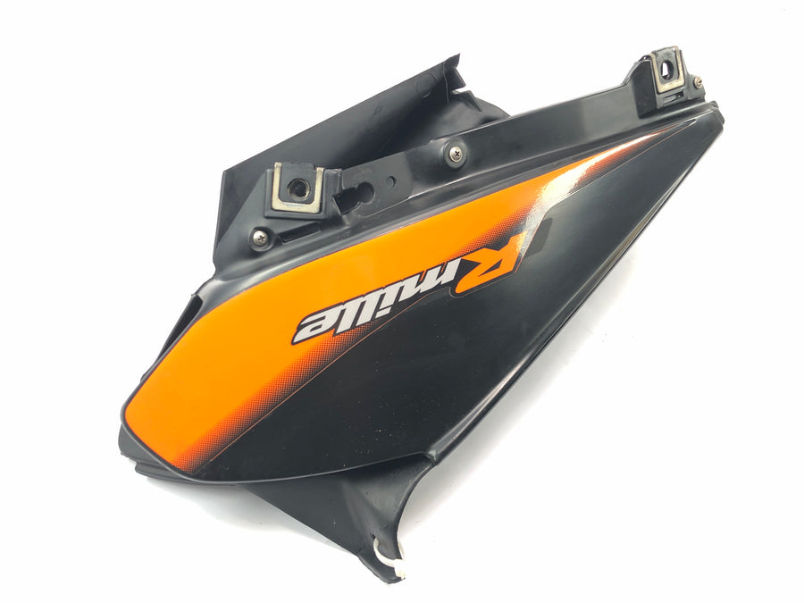 Aprilia RSV 1000 RP Mille [2001] - Air intake duct on the right