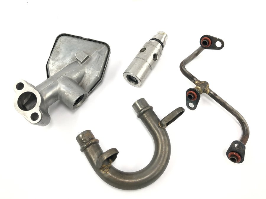Yamaha YZF 750 R 4HN [1995] - Oil strainer, oil intake, oil filter pipe, oil line