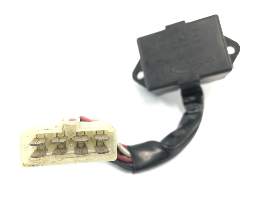 Triumph Daytona 900 T300 [1996] - Fuse box fuse box wiring harness