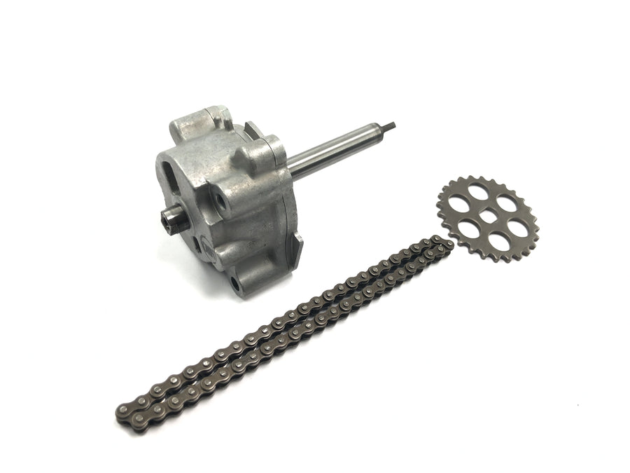 Honda CBR 900 RR Fireblade SC33 [2000] - Oil pump with chain and drive sprocket