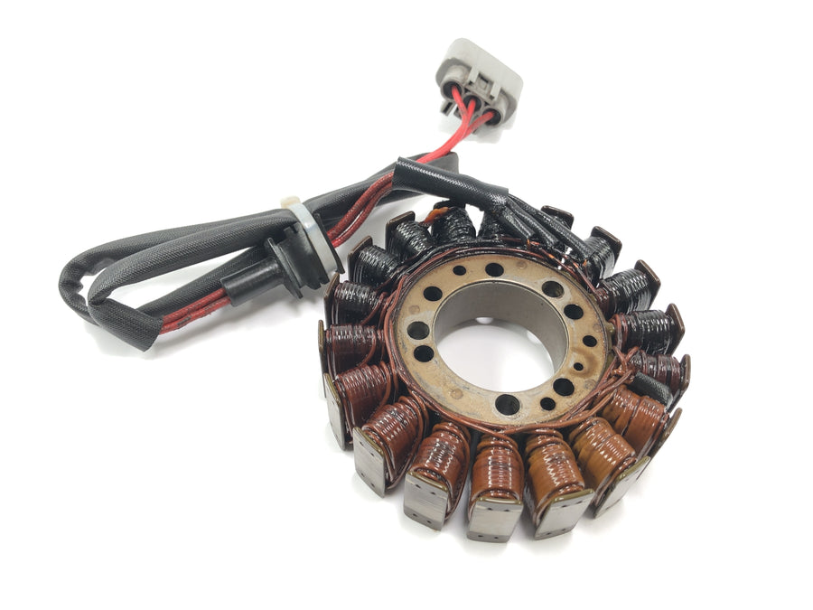 Yamaha YZF R1 RN09 [2003] - alternator stator spool generator coil