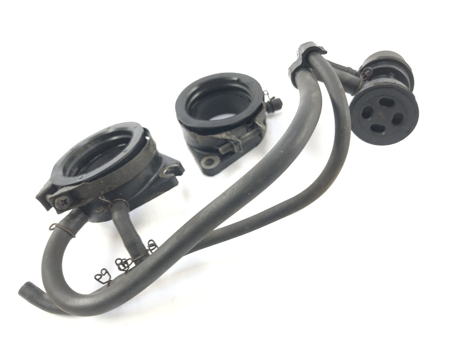 Yamaha XV 750 5G5 [1982] - intake in the intake suction gum set