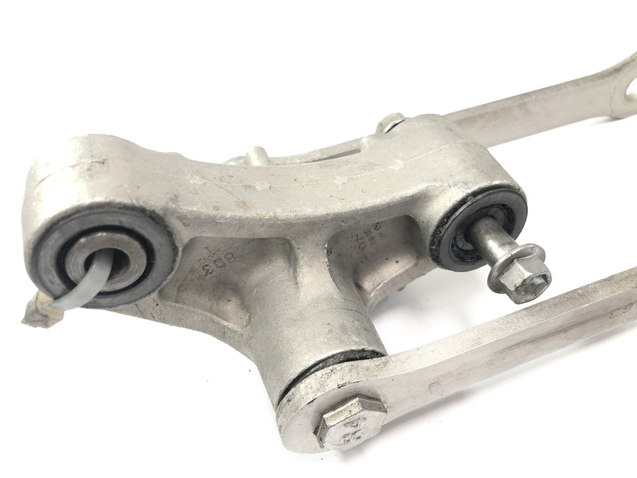 Kawasaki ZX 12 R ZXT20A [2001] - Rocker arm bone shock absorber