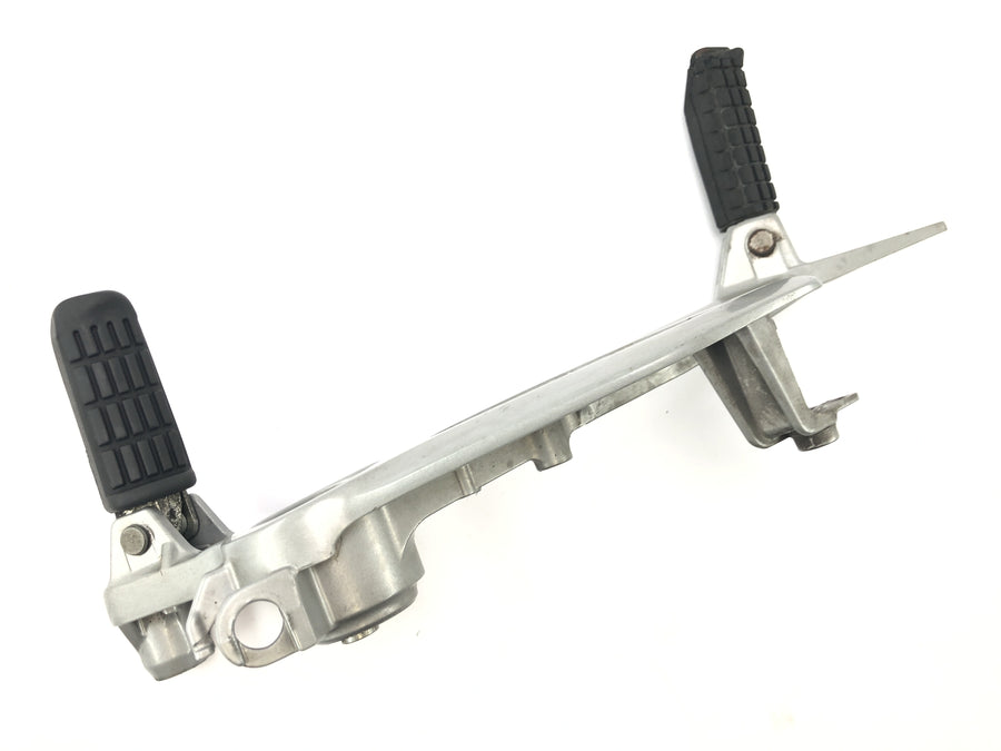 Honda FMX 650 RD12 [2006] - Footrest system, passenger footrest, footrest support, right
