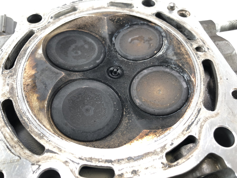 KTM 950 SM LC8 [2008] - cylinder head at the back