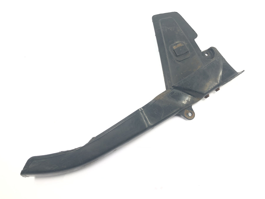 Yamaha DT 175 2K4 [1982] - Chain guard rear chain cover plastic
