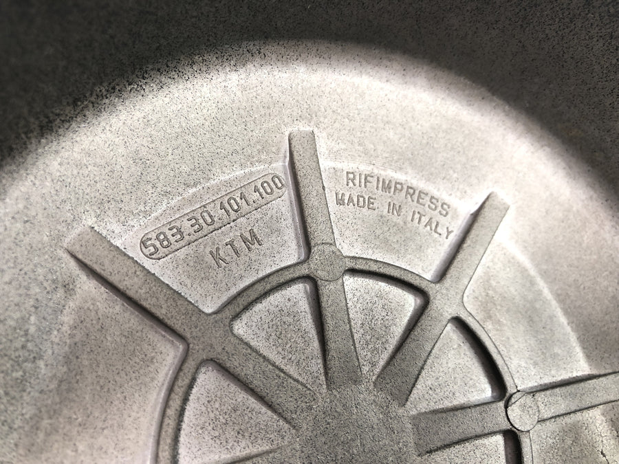 KTM 640 Adventure LC4 [2001] - clutch cover engine cover