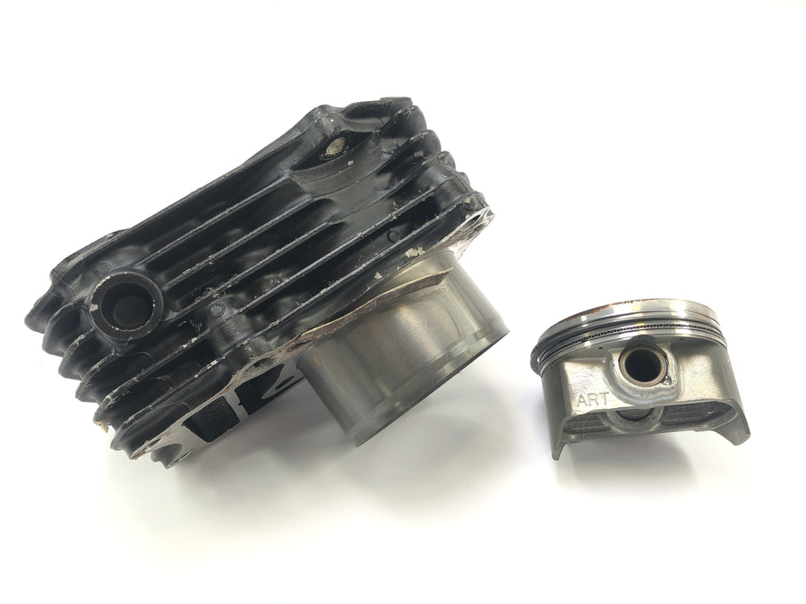 Kawasaki VN 800 Classic [2000] - Cylinder with piston cylinder rear