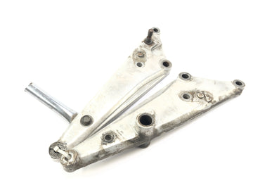 Honda CB 650 RC03 [1981] - Footrest supports left and right - 0