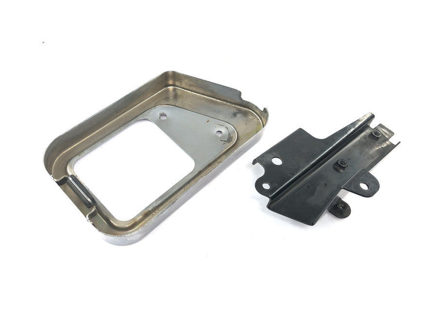 Kawasaki VN 1600 Classic VNT60A [2007] - Regulator frame fairing chrome with bracket