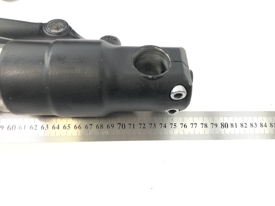 Triumph Speed ​​Triple T509 [1998] - Telescopic fork with axle