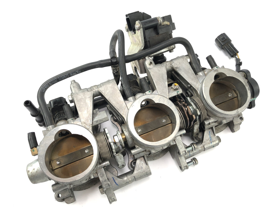 Triumph Street Triple R 675 D67LD [2010] - throttle valve throttle base injector