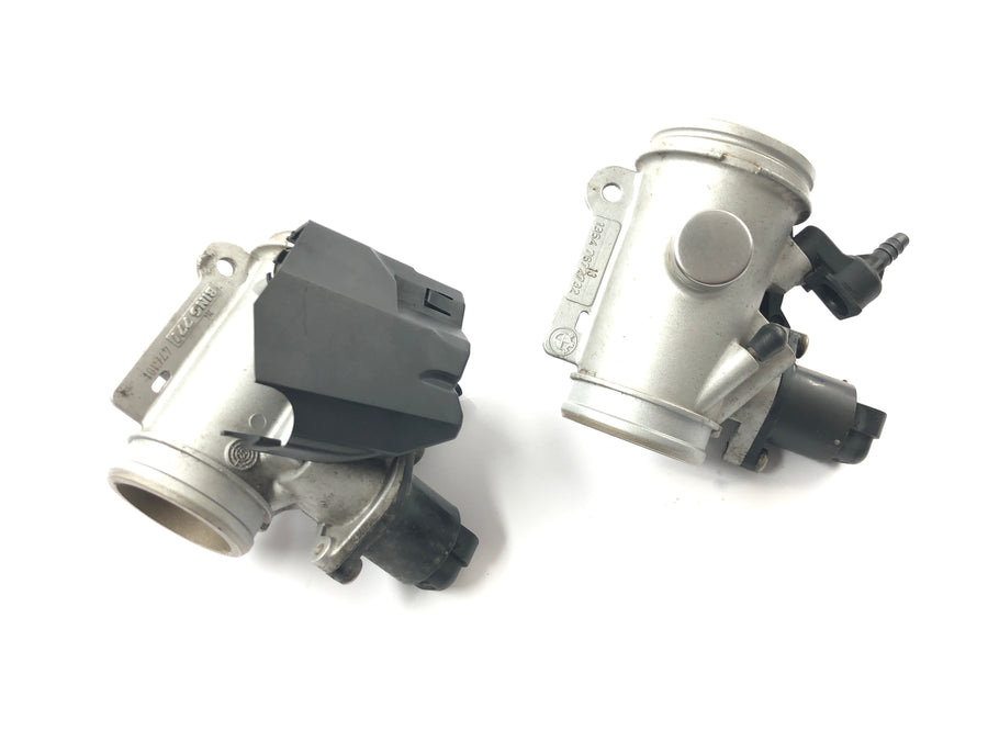 BMW R 1200 GS R12 K25 [2004] - Throttle valve pair