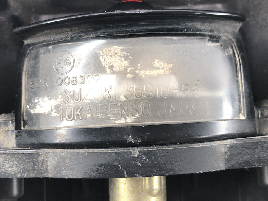 Suzuki RG 250 Gamma GJ21D [1987] - License plate lighting with reflector