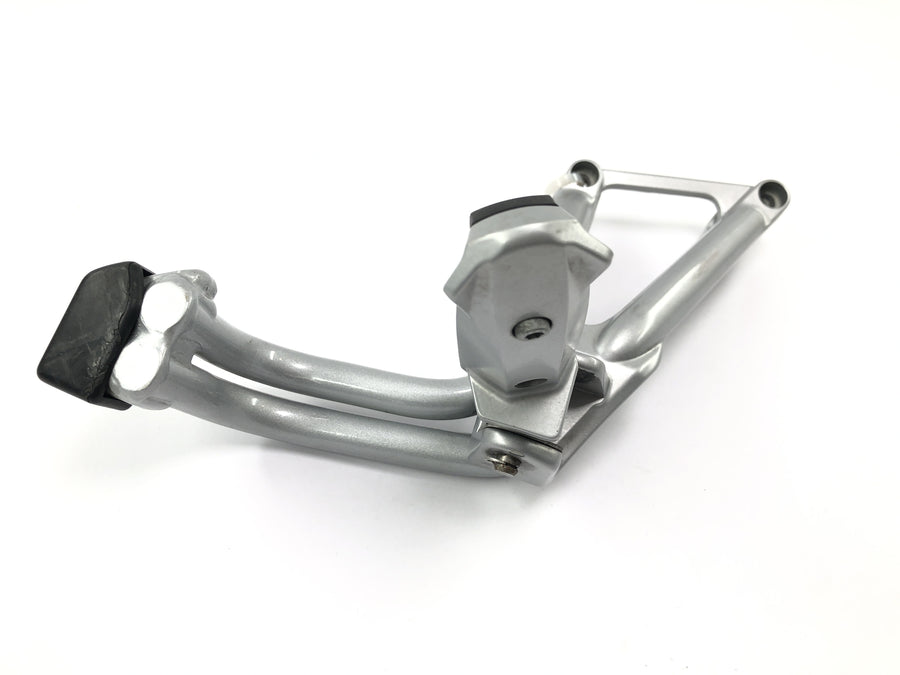 BMW R 1100 S R2S [2000] - passenger footrest with holder on the right