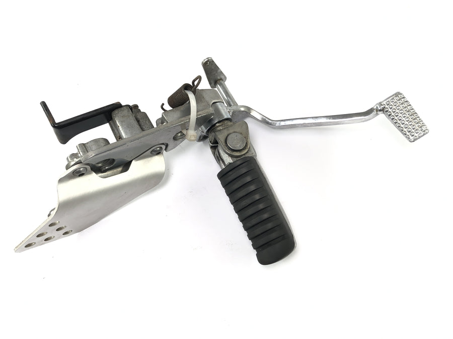 Kawasaki ZRX 1200 S ZRT20A [2002] - footrest system right brake pedal foot pedal bracket
