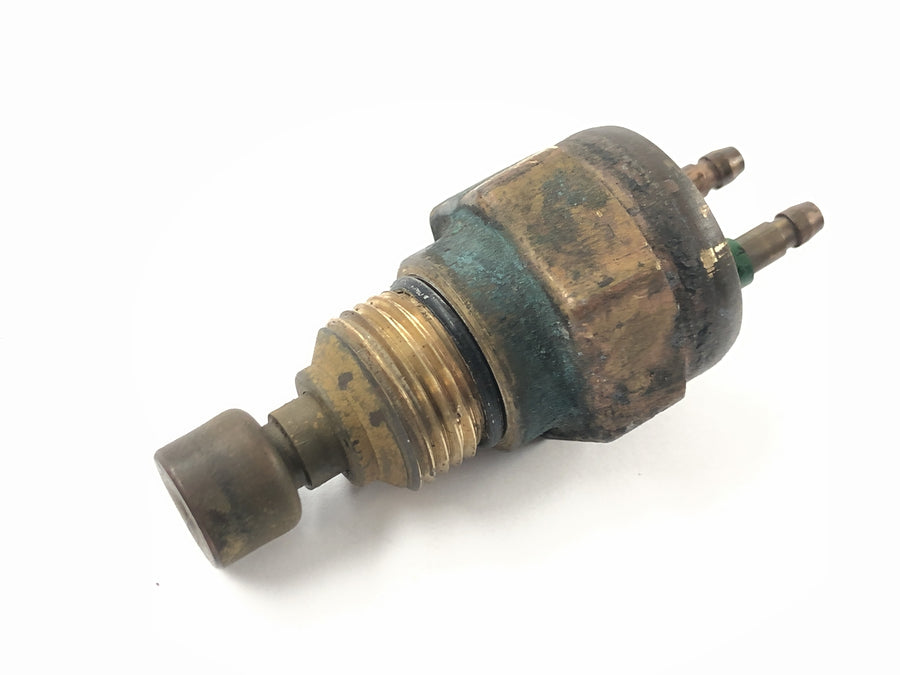 Honda Goldwing GL 1200 SC14 [1988] - Oil pressure switch oil pressure sensor switch sensor