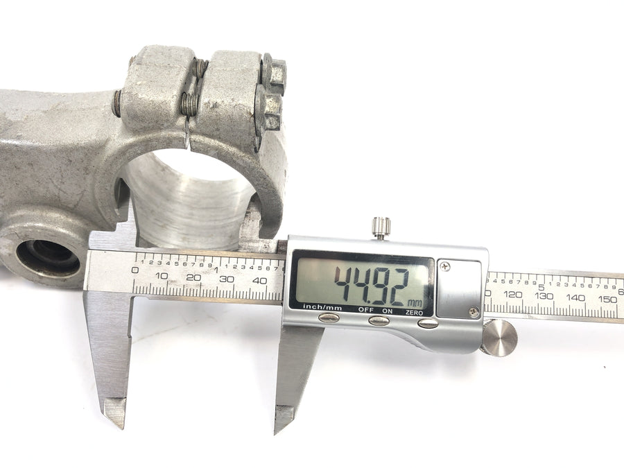 Yamaha TT 600 R DJ01 [1998] - fork bridge above