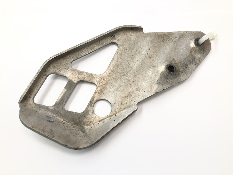 Yamaha YZ 426 F [2000] - Rear brake cylinder cover