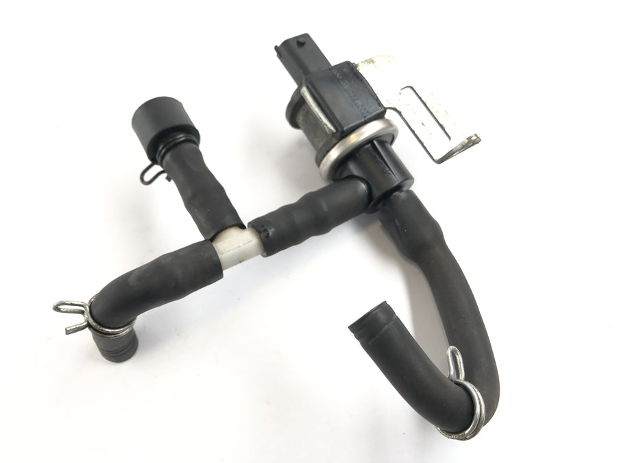 KTM LC4 640 EGS [2004] - magnetic valve secondary air