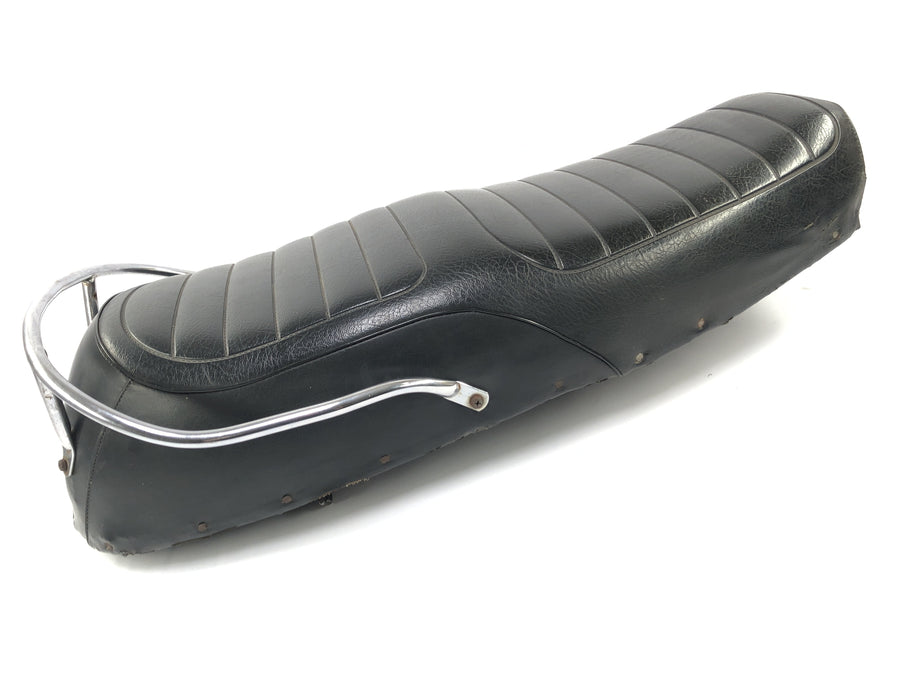 BMW R 60/5 [1973] - Seat bench with pillion grab handle
