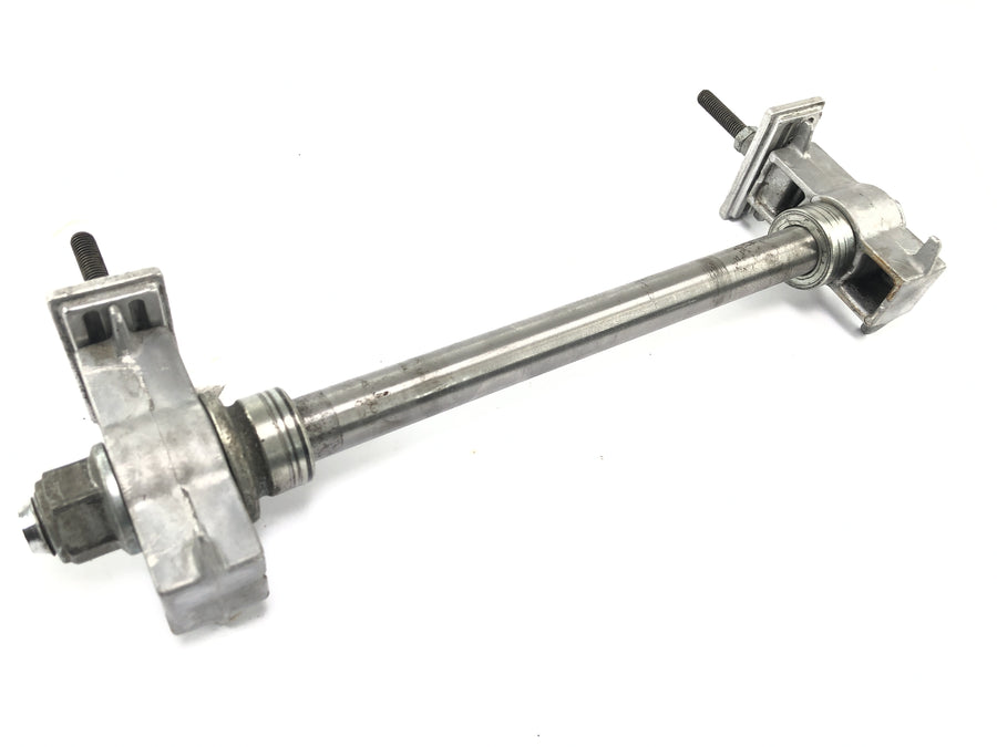 Honda CBX 750 RC17 [1984] - rear axle with chain tensioner and distance sleeves