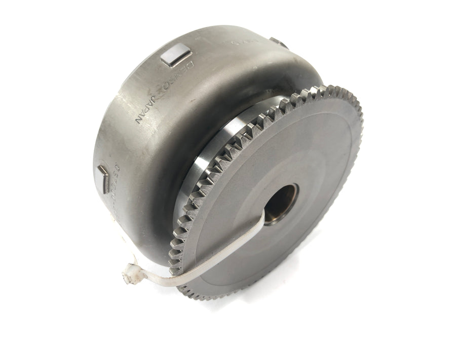 BMW C1 125 [2002] - Alternator generator rotor pole wheel with starter freewheel