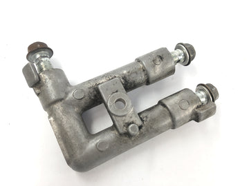 Suzuki GSX R 1100 GV73B [1990] - brake distributor - 0