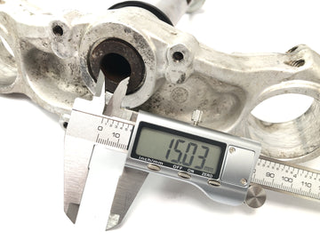 Husqvarna TE 610 E Dual H7 [1999] - lower fork clamp - 0