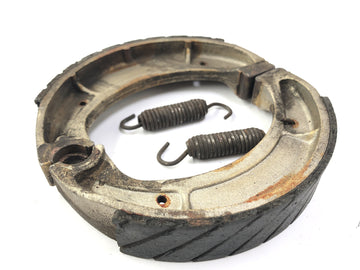 Yamaha XT 500 1U6 [1981] - Brake shoes with springs