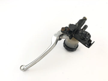 Triumph Speed ​​Triple 955i [1999] - Handlebar fitting right hand brake pump - 0
