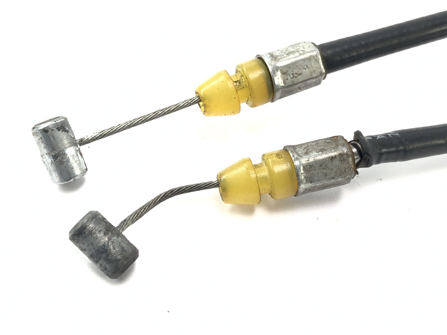 Kawasaki ZR7 ZR750F [1999] - Bowden coaches for seat lock