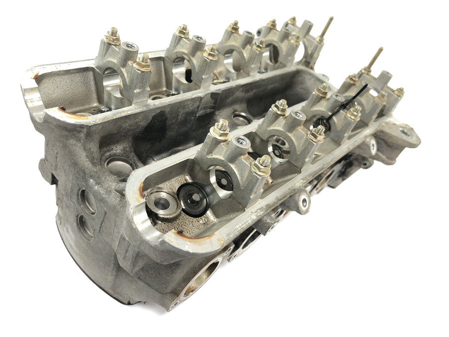 BMW K 1100 LT [1993] - cylinder head valve train valve seat