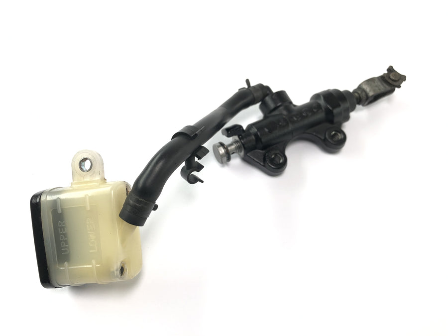 Triumph Speed Triple 1050 515NJ [2007] - Rear brake pump brake cylinder