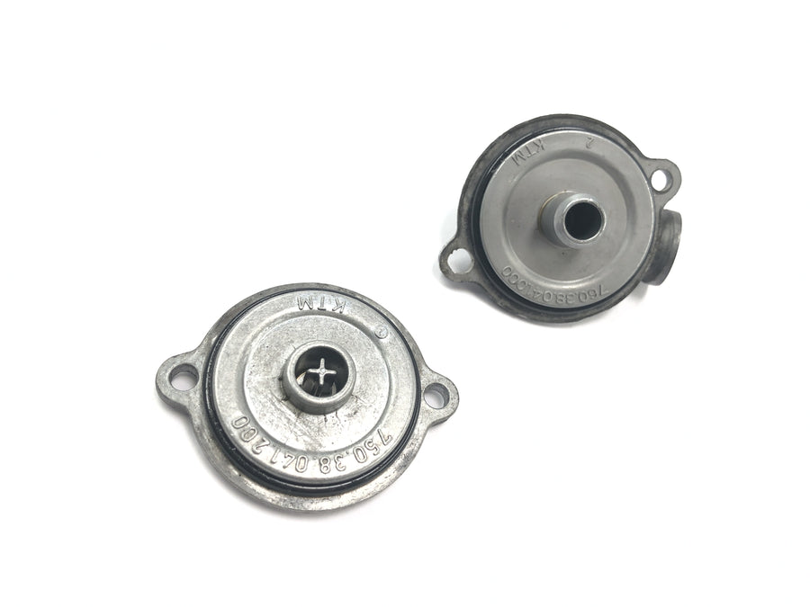 KTM Duke 690 A3 [2012] - Oil filter cover Oil filter cover engine cover