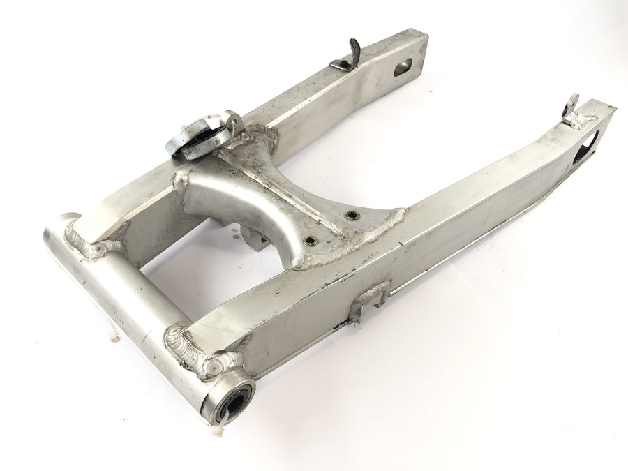 Yamaha FJ 1100 47E [1985] - Swinge rear wheel swing swingarm swing arm at the back