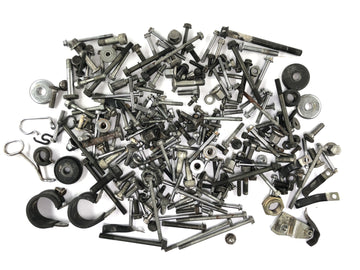 Kawasaki Zephyr 750 ZR750C [1994] - leftover parts and screws mixed lot - 0