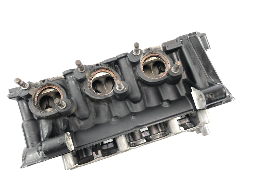 Triumph Street Triple R 675 D67LD [2010] - cylinder head