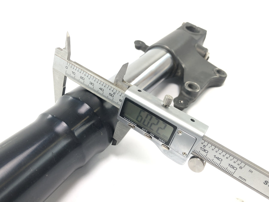 Aprilia RSV 1000 RP Mille [2001] - Fork telescopic fork with axle