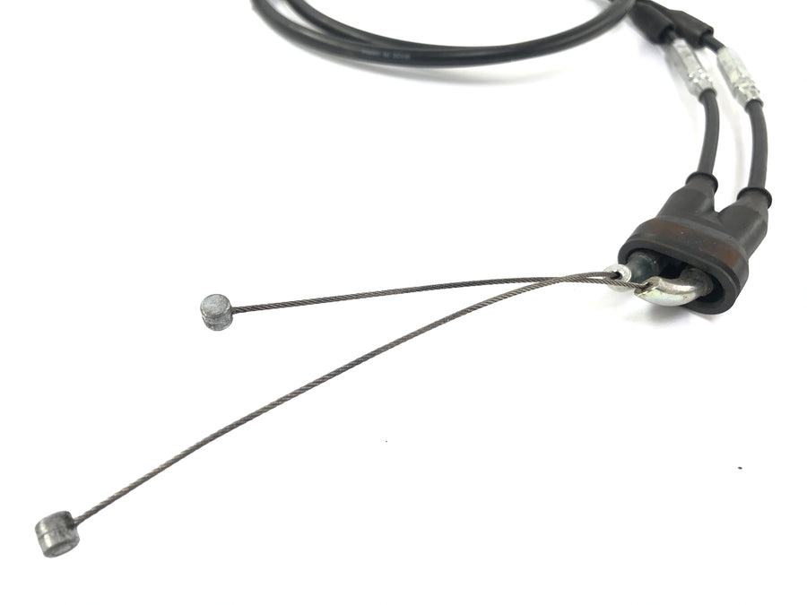 Ducati 900 SS [1991] - Throttle cable