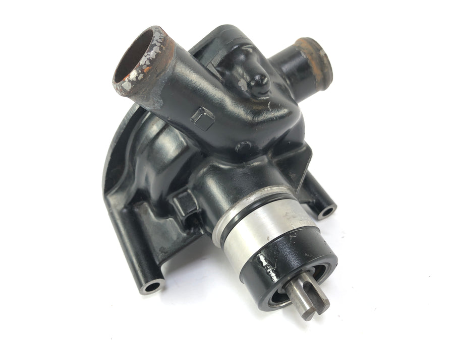 Triumph Daytona 955i T595 [1999] - Water pump