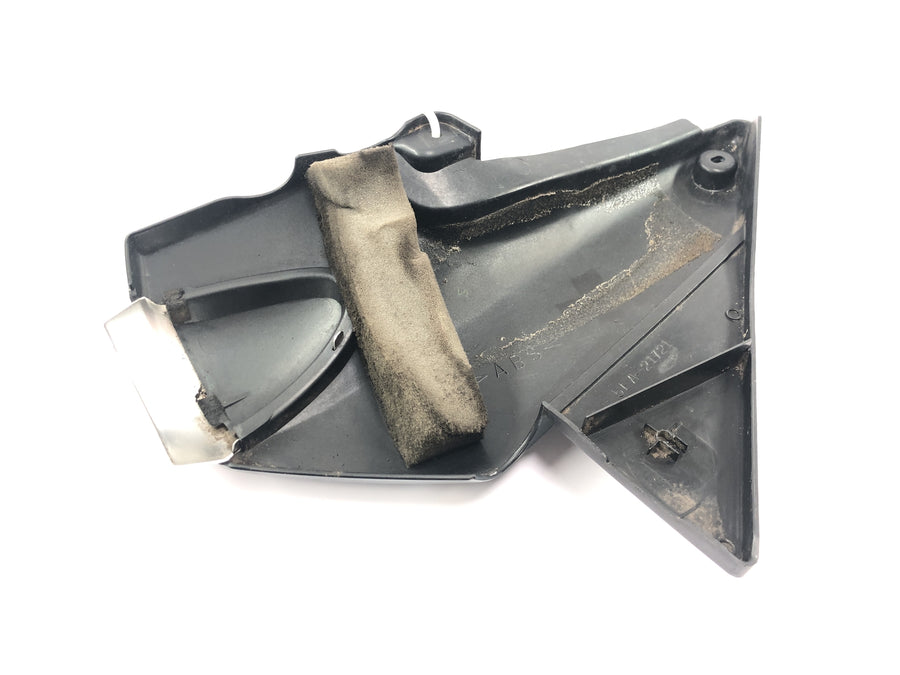 Yamaha XJR 1300 RP02 [1999] - Side panel air filter box cover right