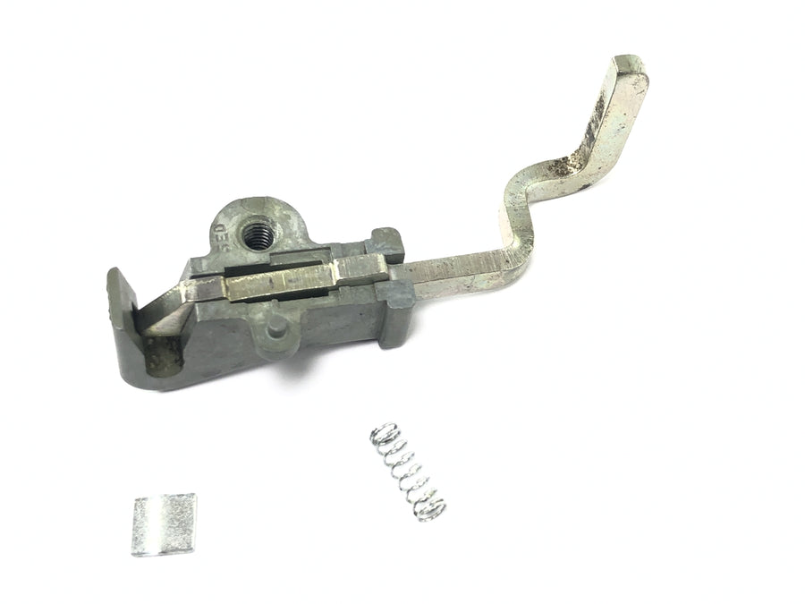 Honda FMX 650 RD12 [2006] - Seat lock