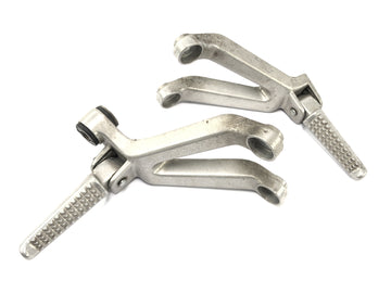 Honda CBR 900 RR SC28 [1994] - Pedia's footrest footrest holder left and right footrest shots - 0