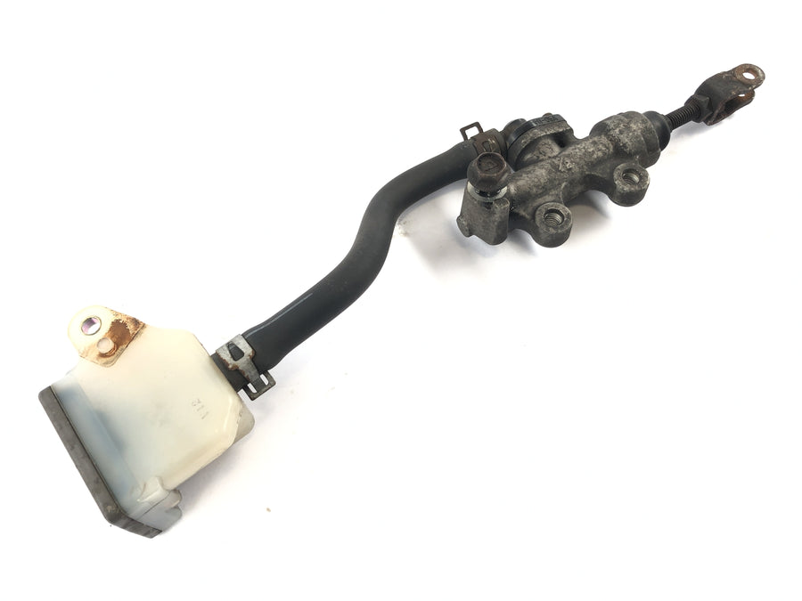 Suzuki GSF 1200 S Bandit WVA9 [2003] - Brake pump behind