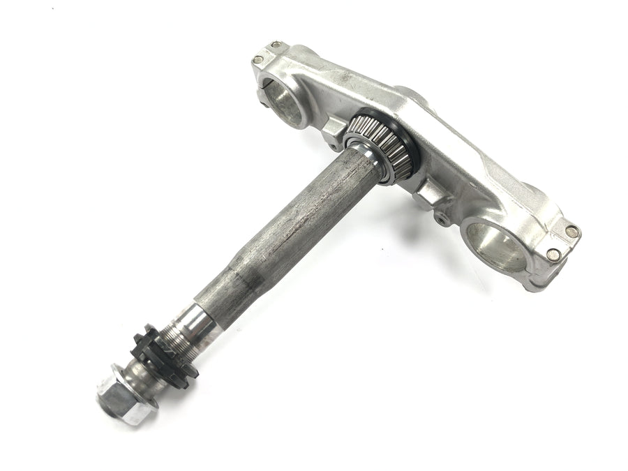 Yamaha WR 125 X DE07 [2010] - fork bridge at the top