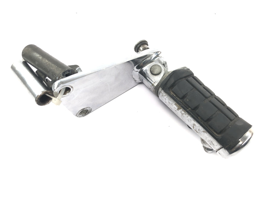 Honda VTX 1800 SC46 [2004] - Driver's footrest left with bracket